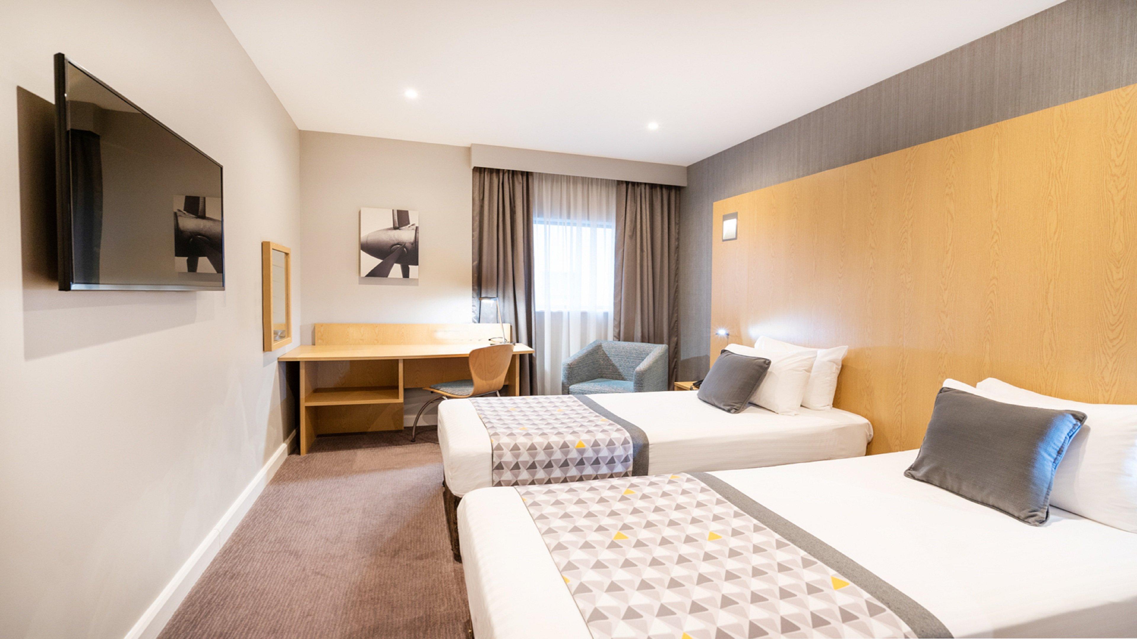 Holiday Inn London Luton Airport By Ihg Dış mekan fotoğraf