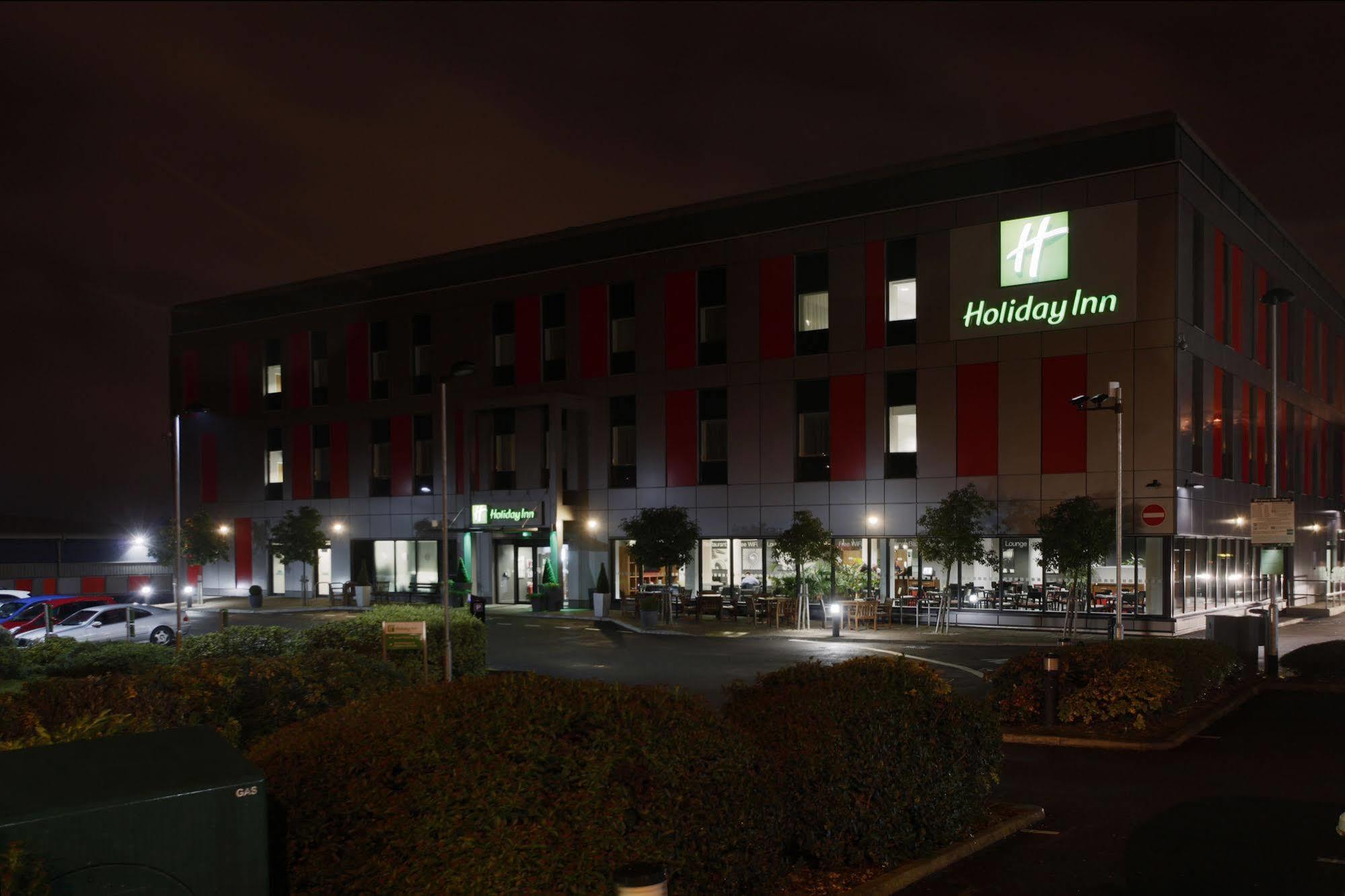 Holiday Inn London Luton Airport By Ihg Dış mekan fotoğraf